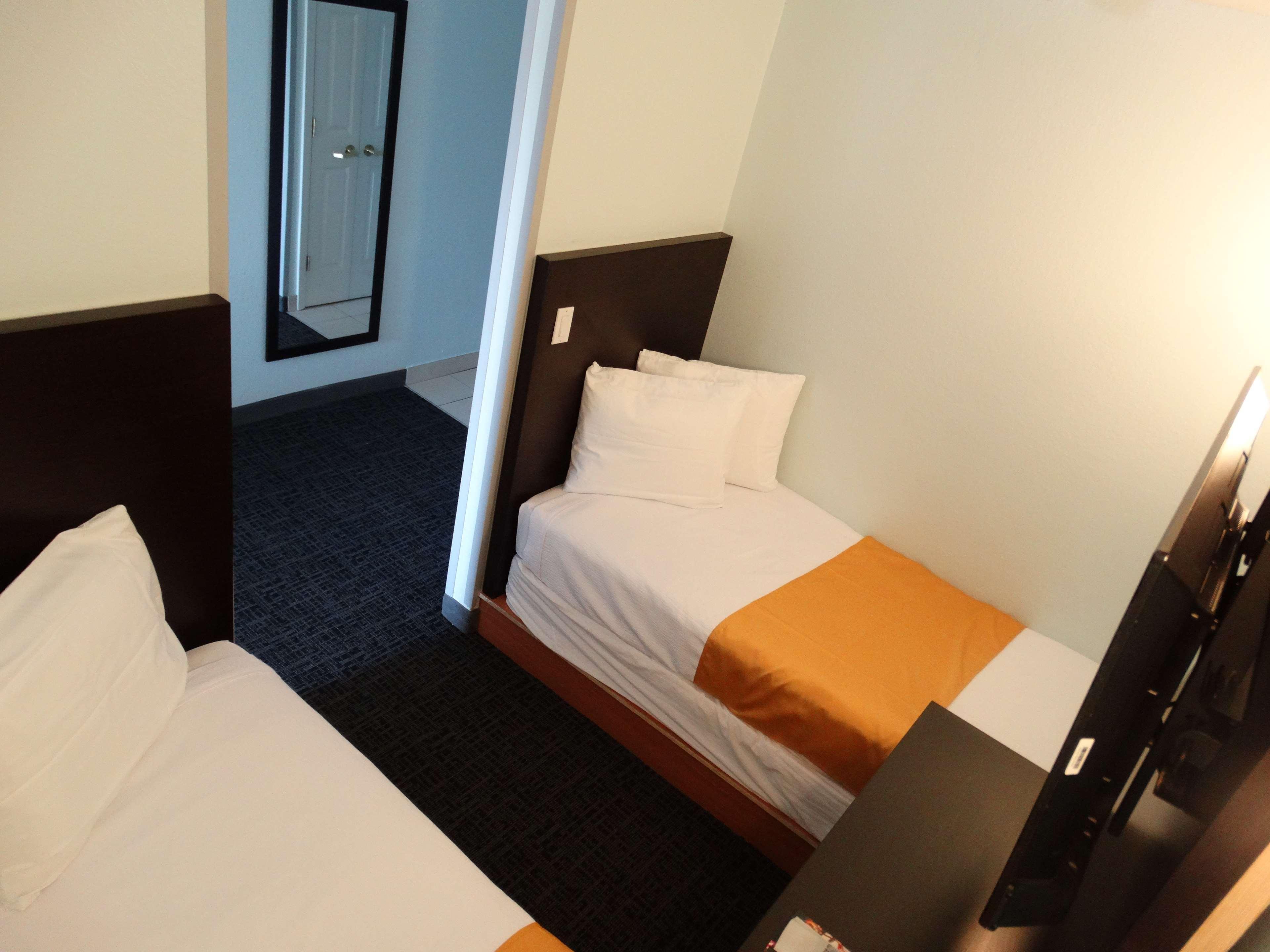 Best Western Plus Orlando Lake Buena Vista South Inn & Suites Киссимми Экстерьер фото