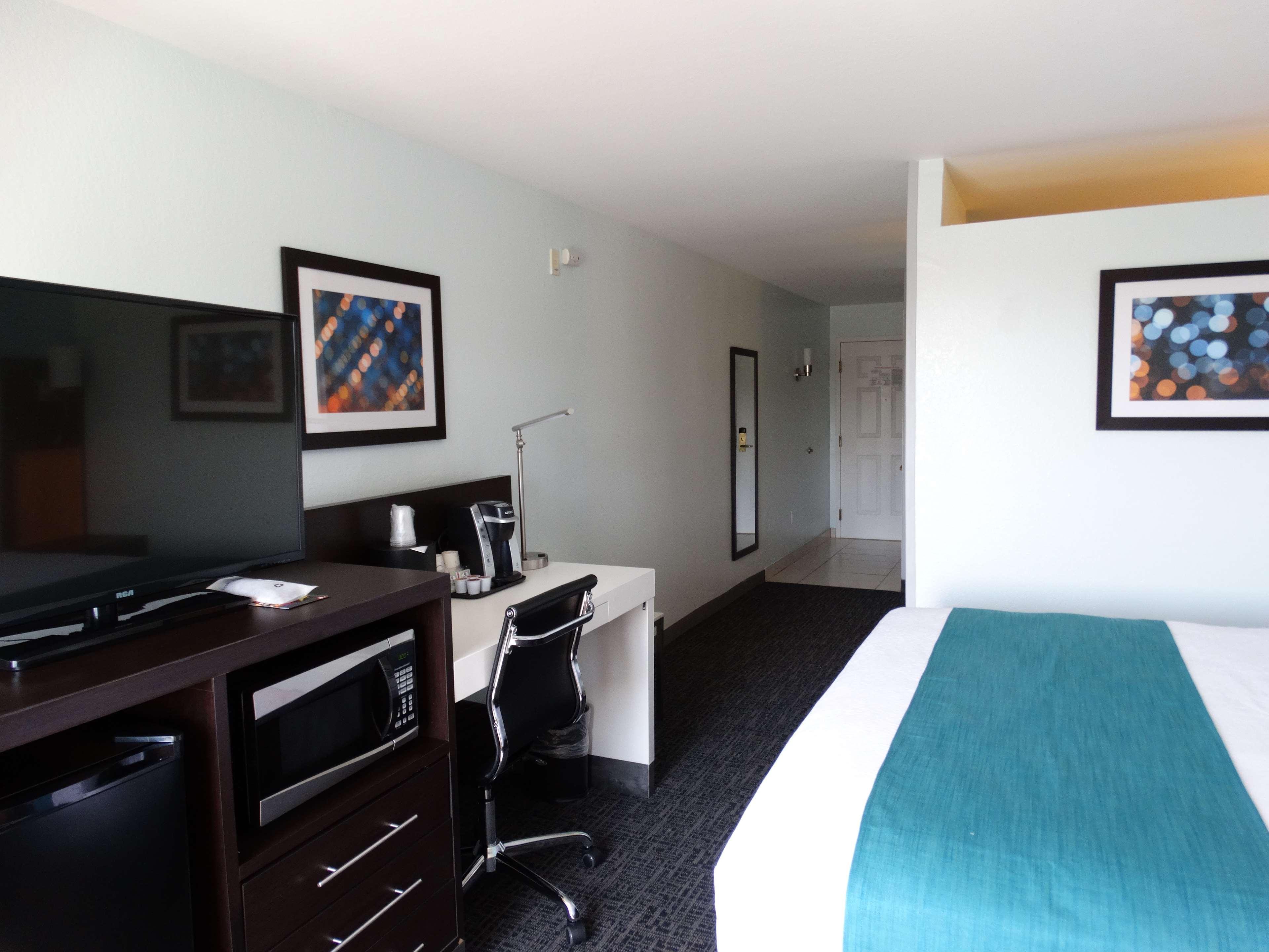 Best Western Plus Orlando Lake Buena Vista South Inn & Suites Киссимми Экстерьер фото